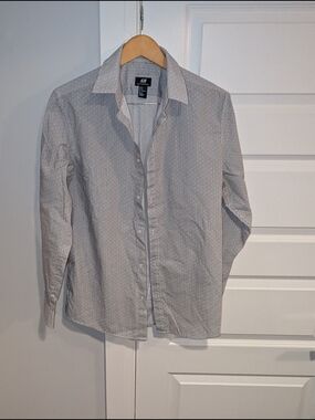 H&M Light Gray Dot-Pattern Men's Button-Up Shirt